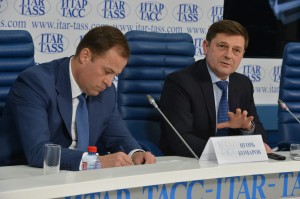Komarow und Ostapenko Roskosmos